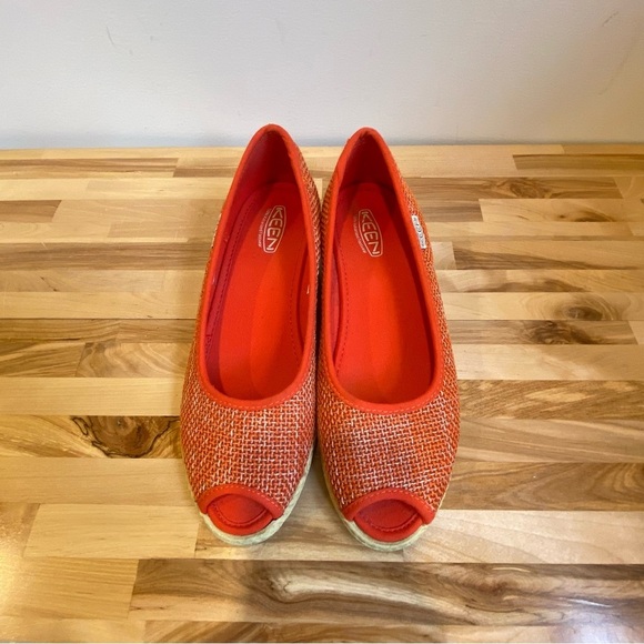 Keen slip on shoes pumpkin orange cream jute material open toe wedge pump size 6 - Picture 4 of 14